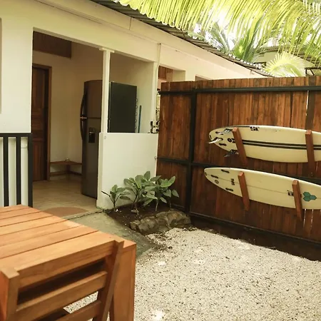 Zeneidas Surf Garden Playa Santa Teresa  Exterior photo