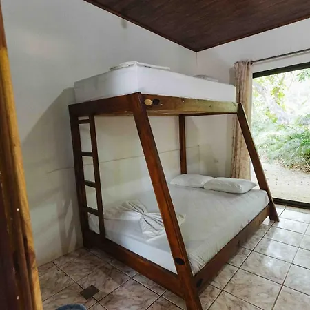 Zeneidas Surf Garden Playa Santa Teresa  Exterior photo