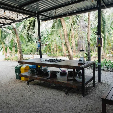 Zeneidas Surf Garden Playa Santa Teresa  Exterior photo