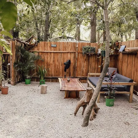 Zeneidas Surf Garden Playa Santa Teresa  Room photo