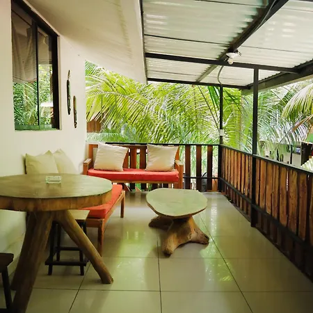 Zeneidas Surf Garden Playa Santa Teresa  Exterior photo