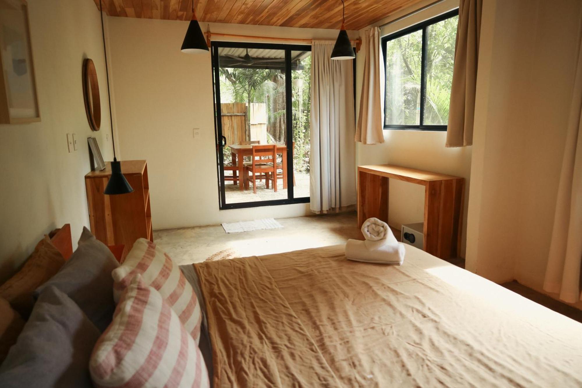 Hostel Zeneidas Surf Garden Playa Santa Teresa (Puntarenas)